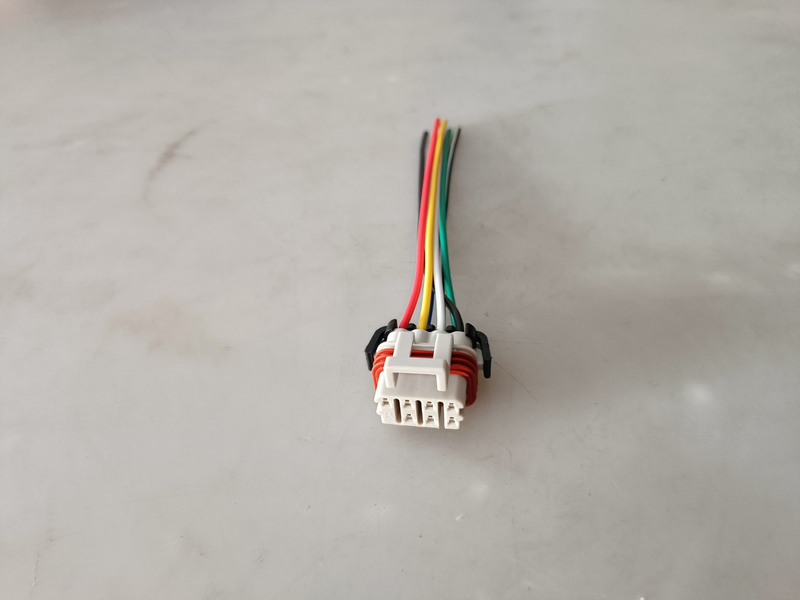 HC-B-66097 Auto Bus accessory universal plug connector with wire