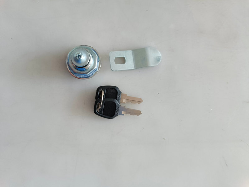 HC-B-10447 BUS ACCESSORY UNIVERSAL EASY LOCK WIHT KEY 