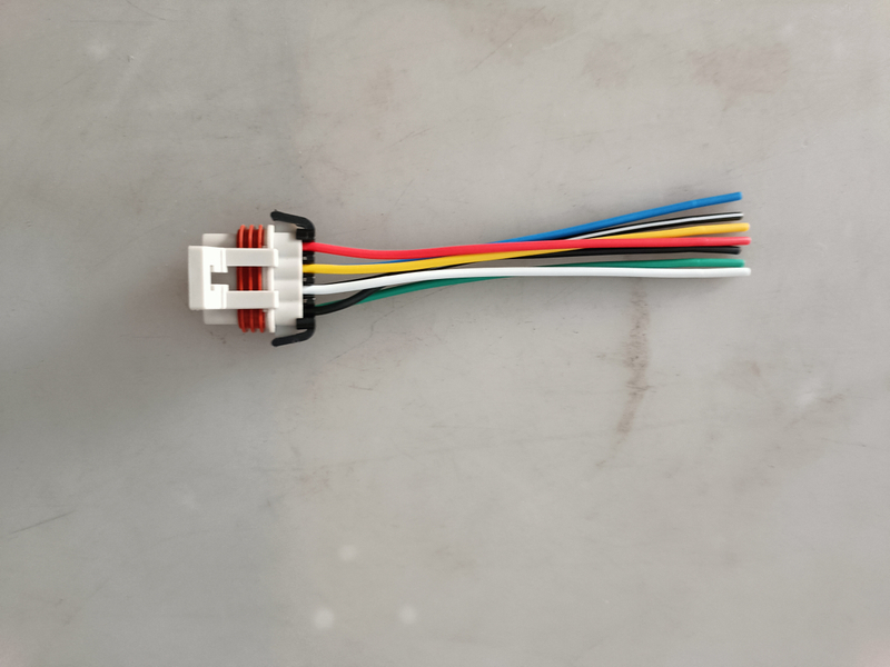 HC-B-66097 Auto Bus accessory universal plug connector with wire