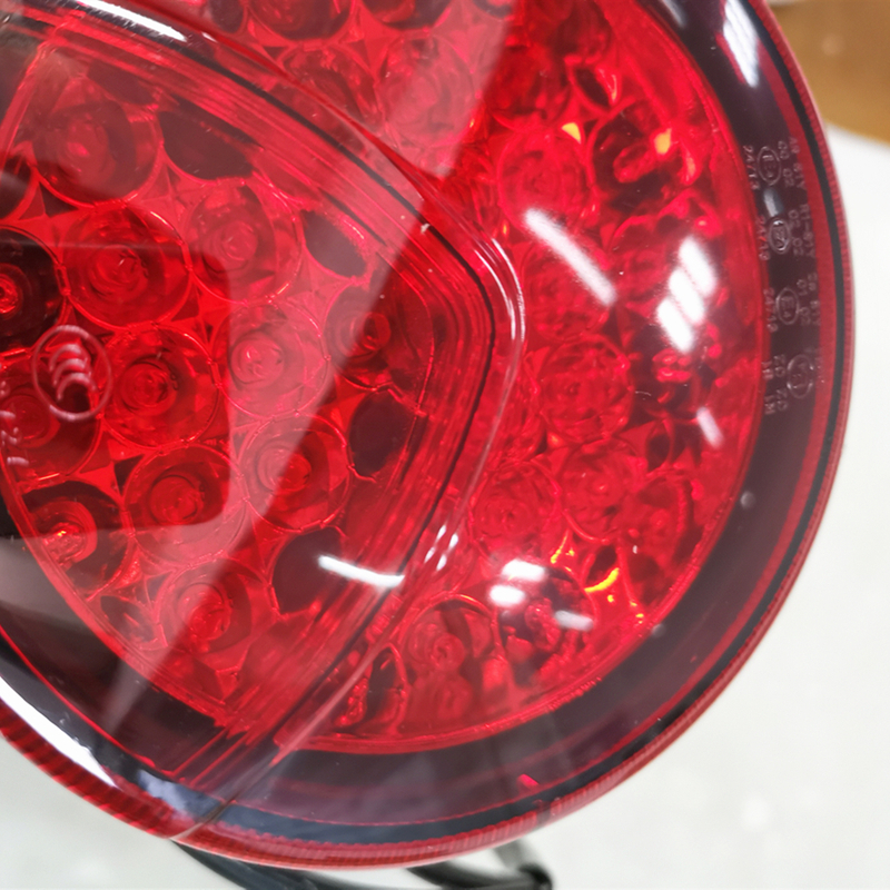 HC-B-2240 ECE Certificate Round Bus Light Rear Lamp 120*90mm