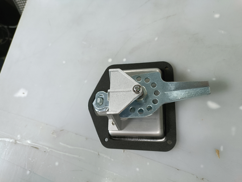 HC-B-10177-2 AUTO PARTS ENGINEERING TRUCK LOCK WITH KEY SILVER