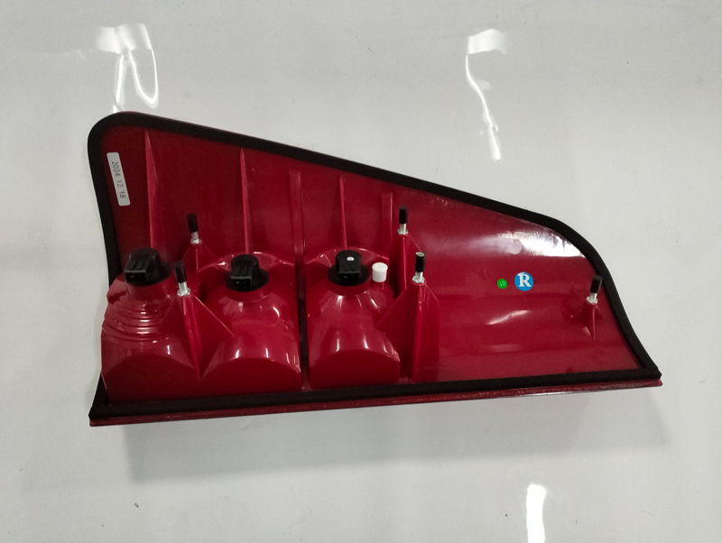 HC-B-2327 Bus parts bulb Tail Lamp rear light for O560