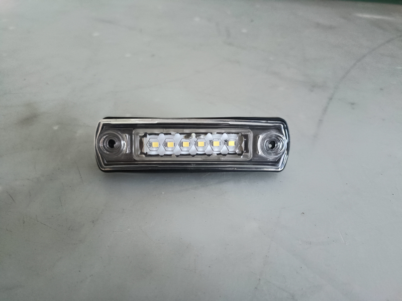 HC-T-1757 Universal Auto spare parts Led position light A0038207356
