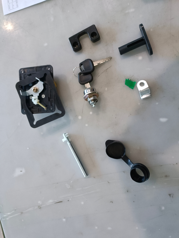 HC-B-10557 Auto parts new type front door lock assy LH+RH