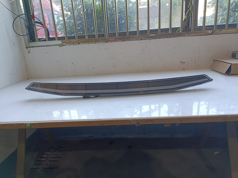 HC-B-24147 BUS SPARE PARTS FRONT DECORATION LAMP NEW TYPE