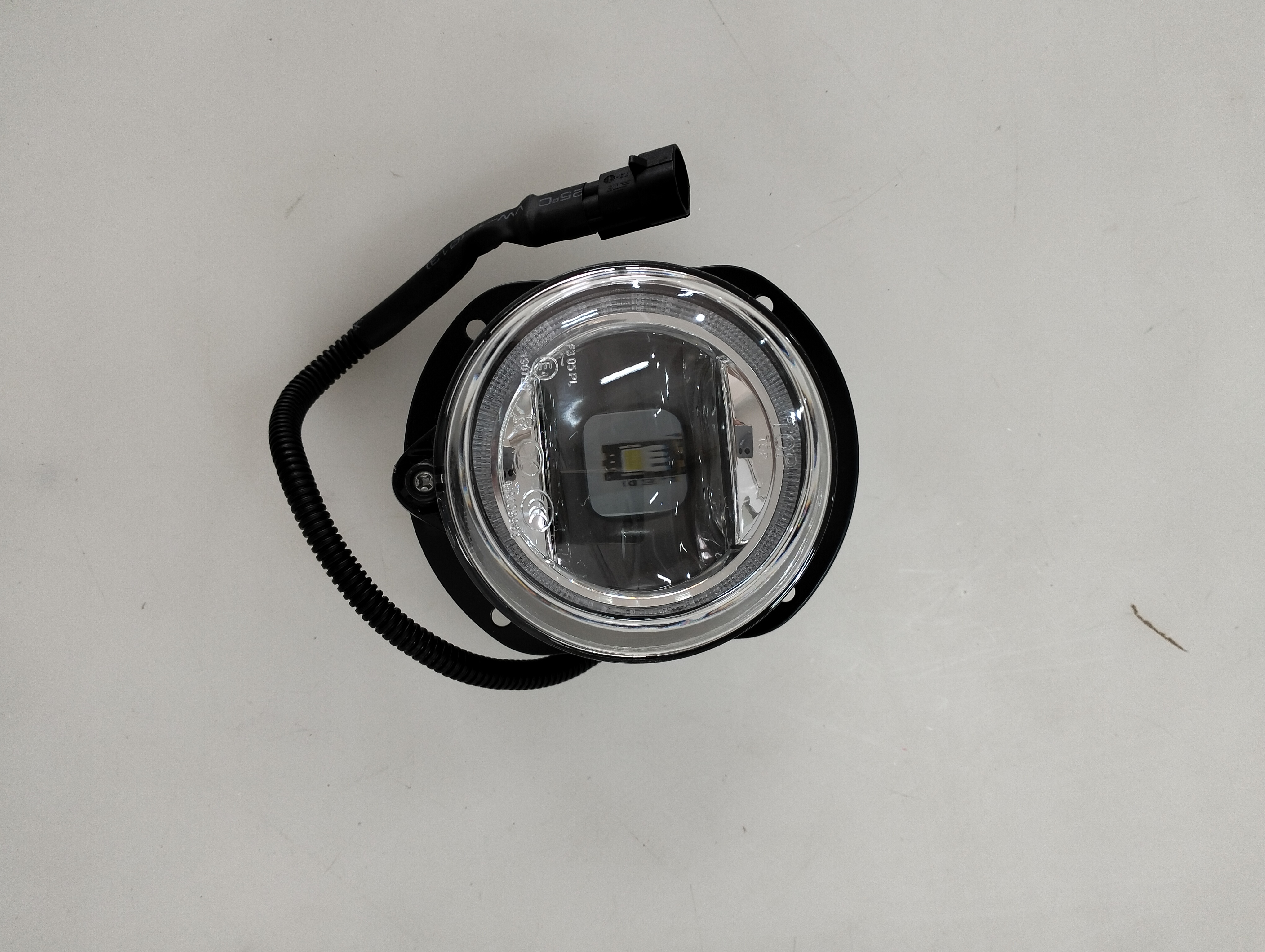 HC-B-4126 High Brightness 89mm Diameter LED Front Fog Lamp for Bus Auxiliary Lighting