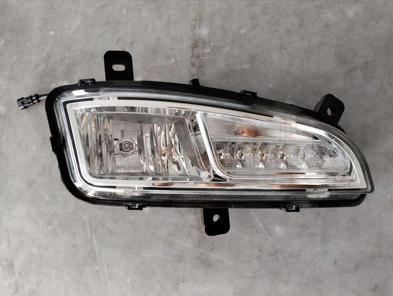 HC-B-4247 BUS PARTS FRONT LIGHT FOG LAMP NEW TYPE