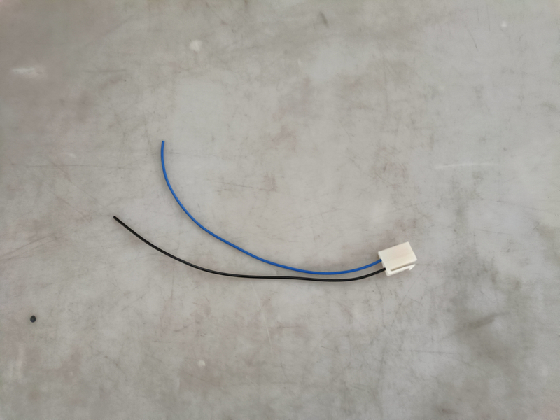 HC-B-66087-1 Auto Bus accessory universal plug connector with wire