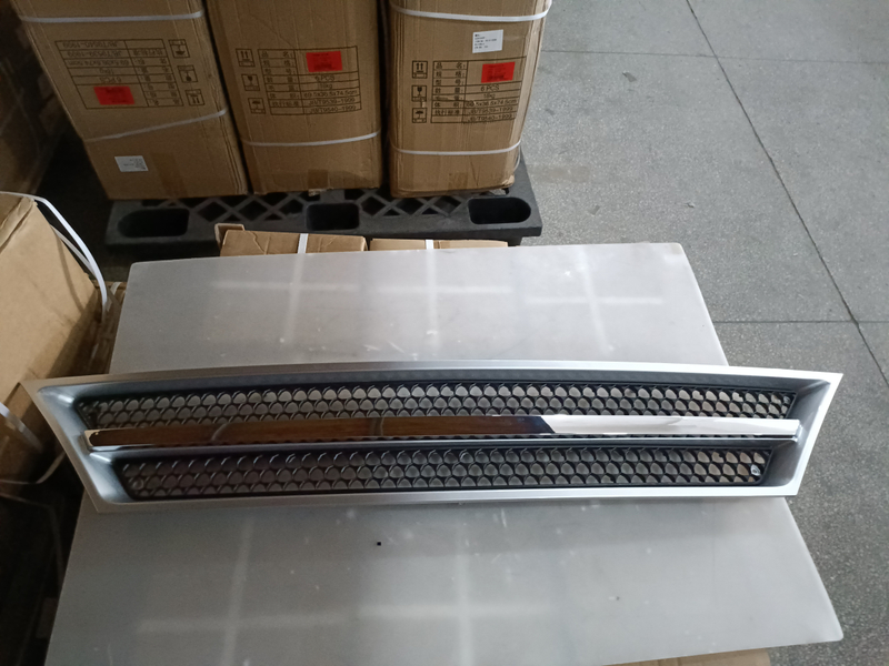 HC-B-35379 Bus body accessory FRONT GRILLE for COUNTY