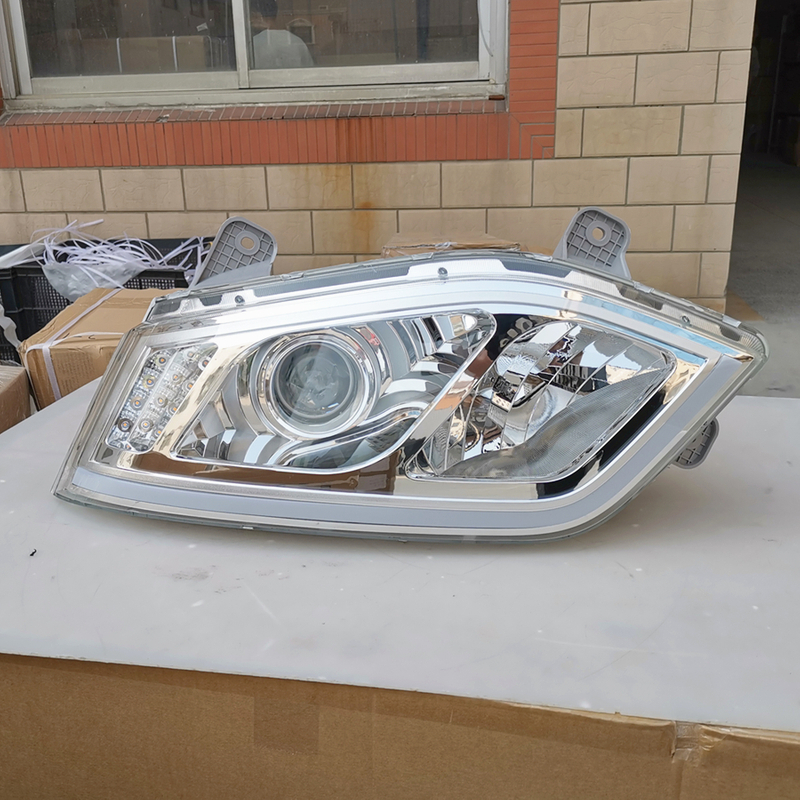 HC-B-1650 THACO Bus Head Lamp Front Headlight MOBIHOME/BLUESKY/GARDEN