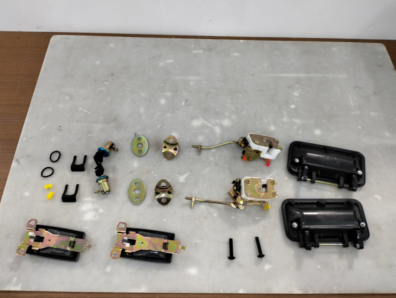 HC-B-10487 Auto parts new type front door lock assy