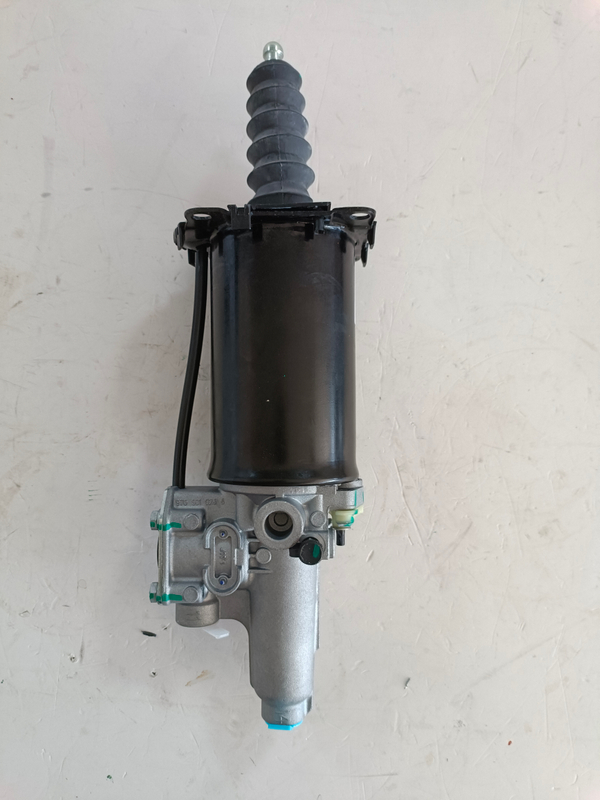 HC-B-75020 Hight Quality bus spare parts clutch booster 9700514350
