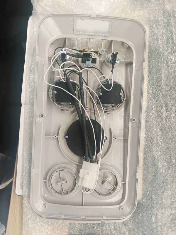 HC-B-12479-1 Auto inner parts universal wind outlet reading lamp new type