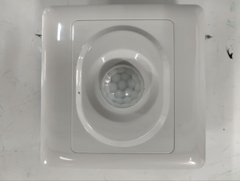 HC-B-58044 INFRARED DETECTOR 24V Waterproof Infrared Beam Sensor Barrier Detector Bus Spare Parts City Bus Body Auto Parts