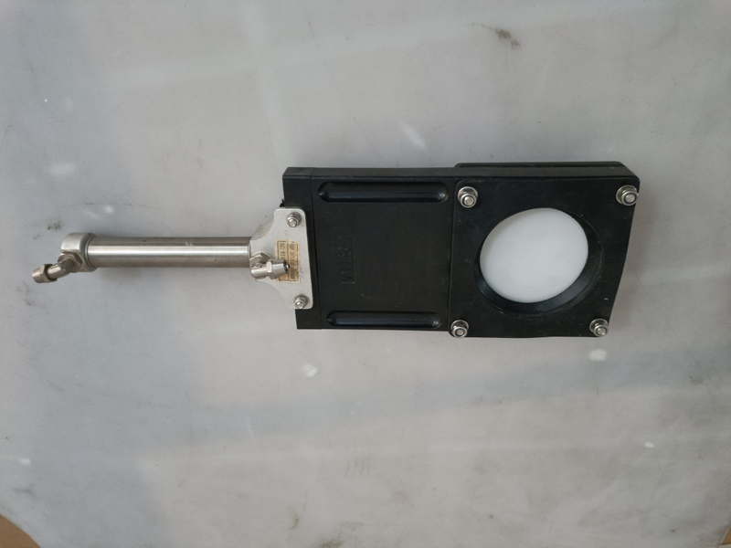 HC-B-58040 BUS TOILET BLOWDOWN VALVE 2132335 AS ORGINAL auto body parts spare