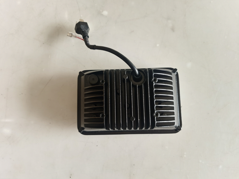 HC-B-33075 WORKING LAMP 5" 12-30V 