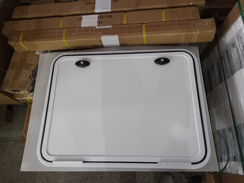 HC-B-67017-1 RV bus body accessory roof hatch with lock