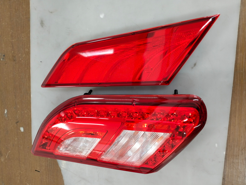 HC-B-2682 BUS PARTS FACTORY MANUFACTURER LED COMBINED REAR LAMP 