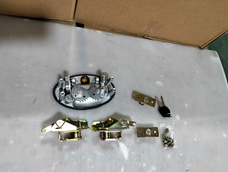 HC-B-10027-2 BUS LUGGAGE WAREHOUSE LOCK ALUMINUM ALLOY SILVER