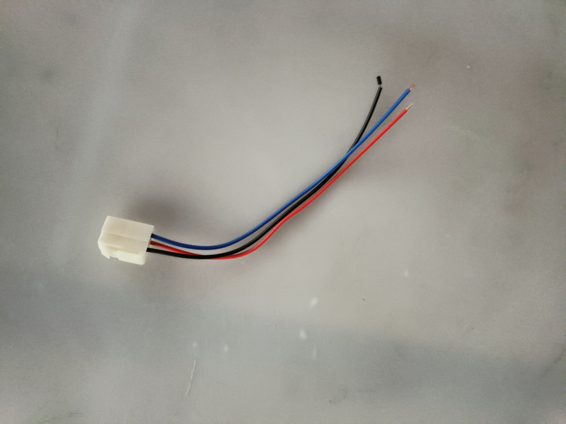 HC-B-66087 Auto Bus accessory universal plug connector with wire