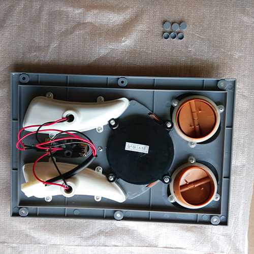 HC-B-12284 BUS WIND OUTLET SIZE:352*200 HOLE SIZE:332*184