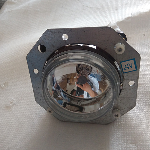 HC-B-3060 BUS HIGH BEAM DIA90 W/ POSITION LAMP W/ STEEL BRACKET W/ EMARK&3C