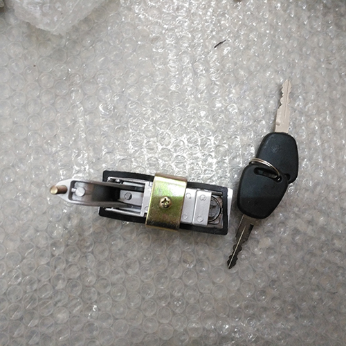 HC-B-10157 BUS LOCK