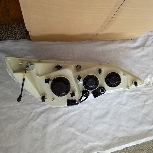 HC-B-1473 Bus auto parts LED HEAD LAMP WITH LED EYEBROE FOR 6127 H9