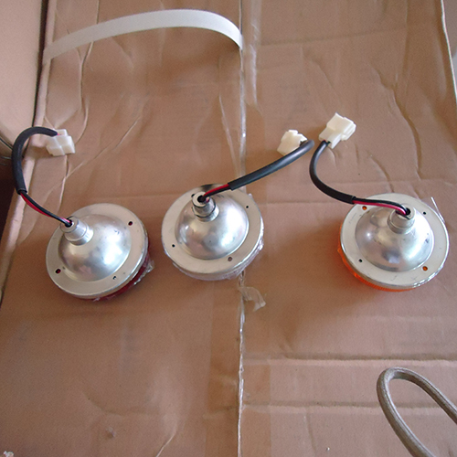 HC-B-2427 BUS ROUND SMALL TAIL LAMP