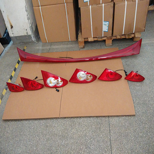 HC-B-2151 Bus parts back light REAR LAMP FOR 6860 6896