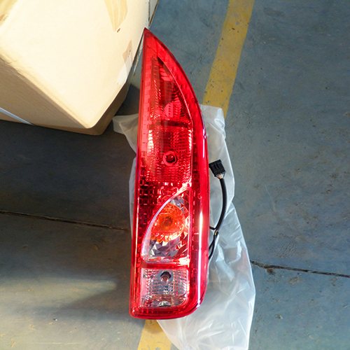 HC-B-2194 BUS REAR LAMP 