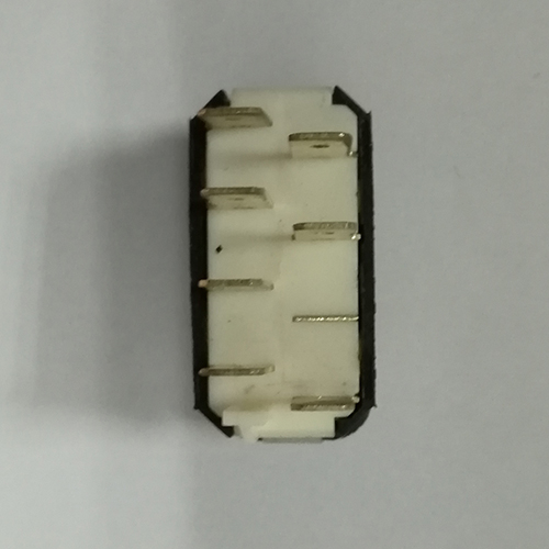 HC-B-54016 BUS SWITCH