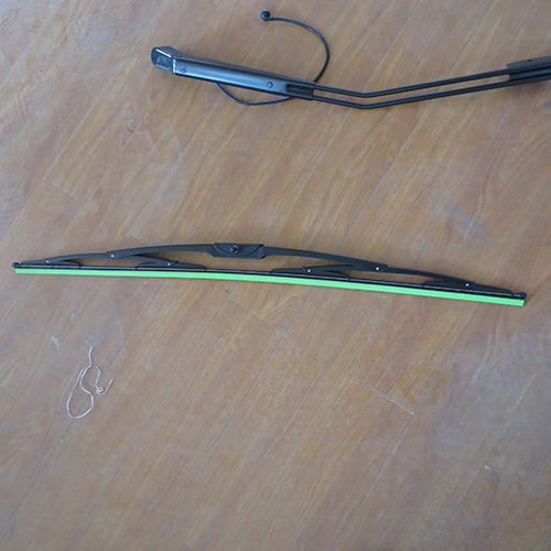 HC-B-48064 BUS WIPER BLADE 1000MM