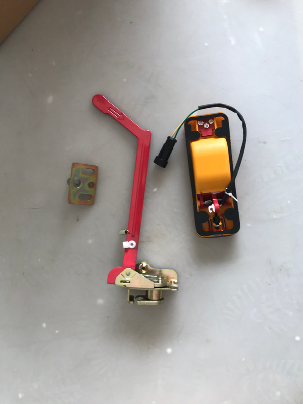 HC-B-10080 EMERGENCY DOOR OPENING LOCK