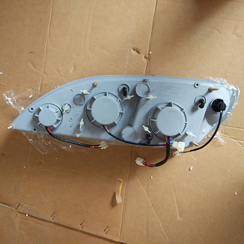 HC-B-1340 BUS HEAD LAMP