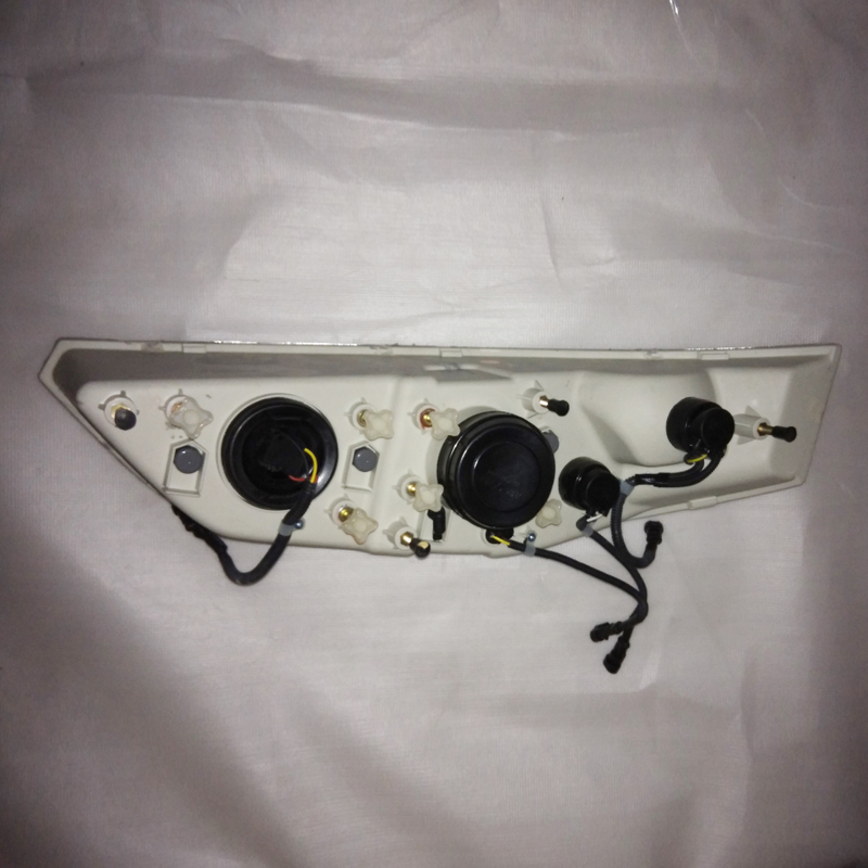 HC-B-1429 BUS HEAD LAMP WHITE BUS AUTO LAMP