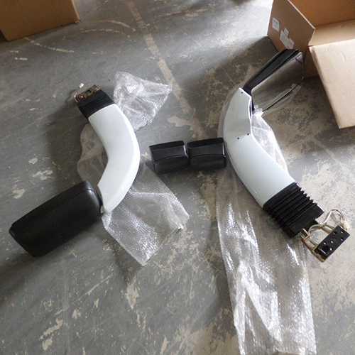 HC-B-11034 BUS side rear view MIRROR WITH EMARK LENGTH:103CM,BIG MIRROR:36.5*19CM,SMALL MIRROR:16*9.5CM/14*13CM,FOR KINGLONG 8-10METERS MANUAL OR ELECTRIC