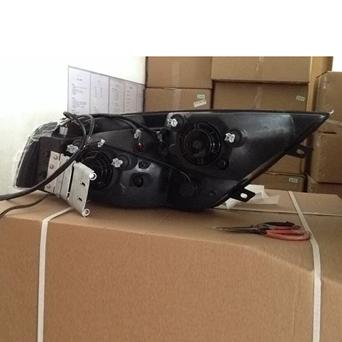 HC-B-1207 Bus parts front light HEAD LAMP FOR 6116 6126 6112