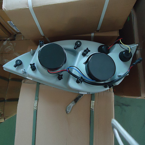 HC-B-1279 HEAD LAMP 547*297*266