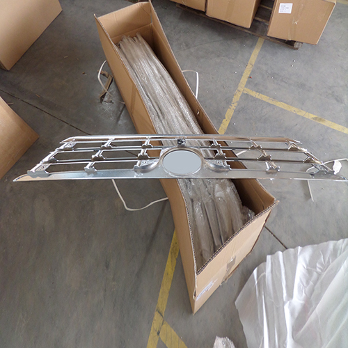 HC-B-35053 FRONT GRILLE 1355*244*80MM