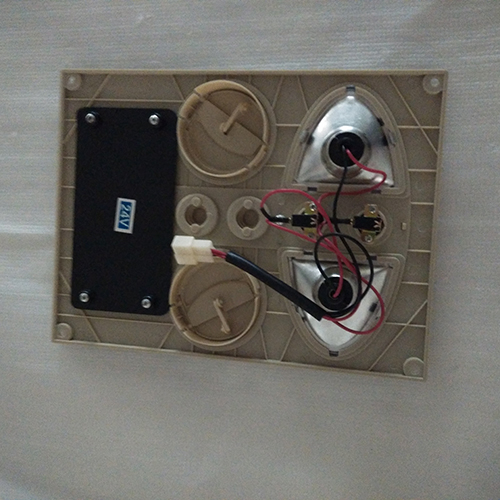 HC-B-12374 BUS WIND OUTLET 