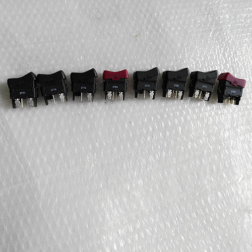 HC-B-54015 BUS SWITCH