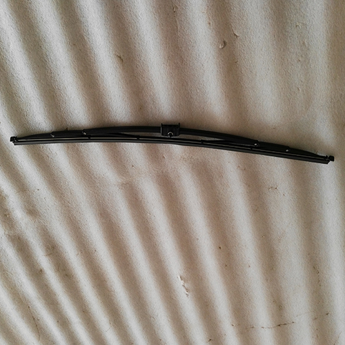 HC-B-48073 WIPER BLADE 700MM