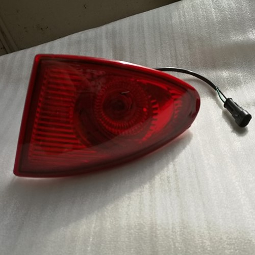 HC-B-2074 REAR POSITION LAMP 198*132*128 RED FOR BUS PARTS
