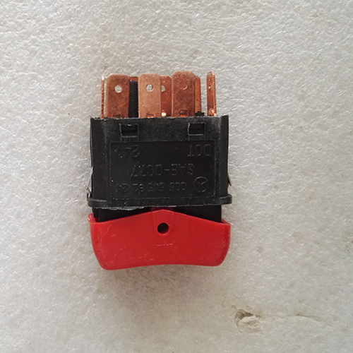 HC-B-54014 BUS SWITCH