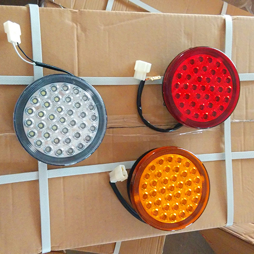 HC-B-2432 BUS LED ROUND REAR LAMP DIA 130mm
