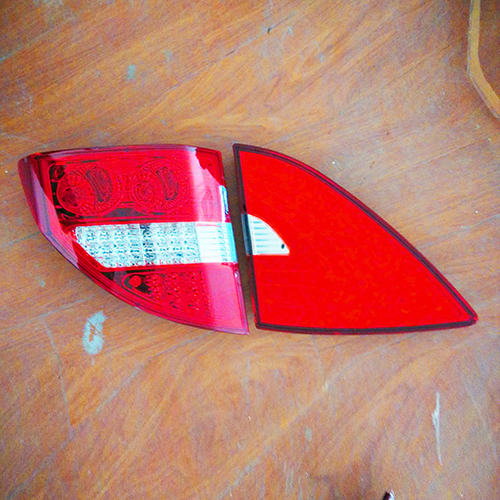 HC-B-2070 BUS REAR LAMP