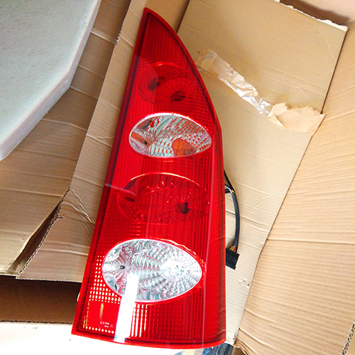 HC-B-2252 BUS REAR LAMP CRYSTAL