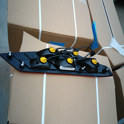 HC-B-2032 KINGLONG HIGER REAR LAMP