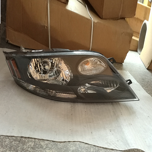 HC-B-1207 Bus parts front light HEAD LAMP FOR 6116 6126 6112